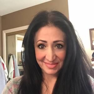 Meet your Posher, Mariela